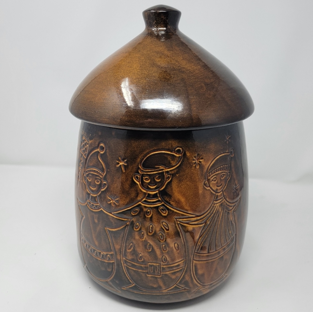 Vintage USA Three Pixies Wynken, Blynken and Nod Fairy Tale Ceramic Cookie Jar